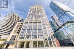 806 - 1315 BAY STREET Toronto, ON M5R 2C4