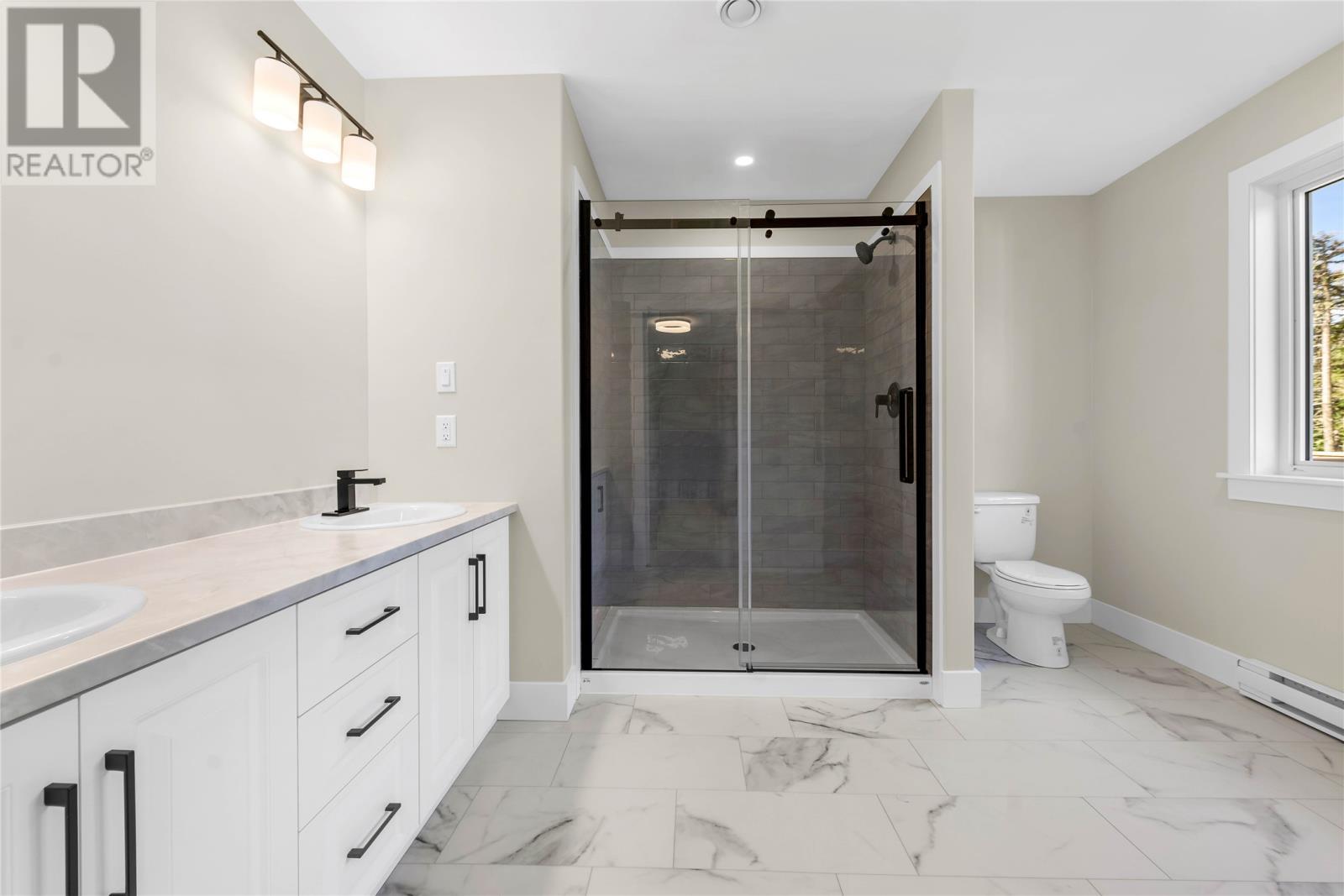 Ensuite - 43 Huberts Place, Flatrock, NL
