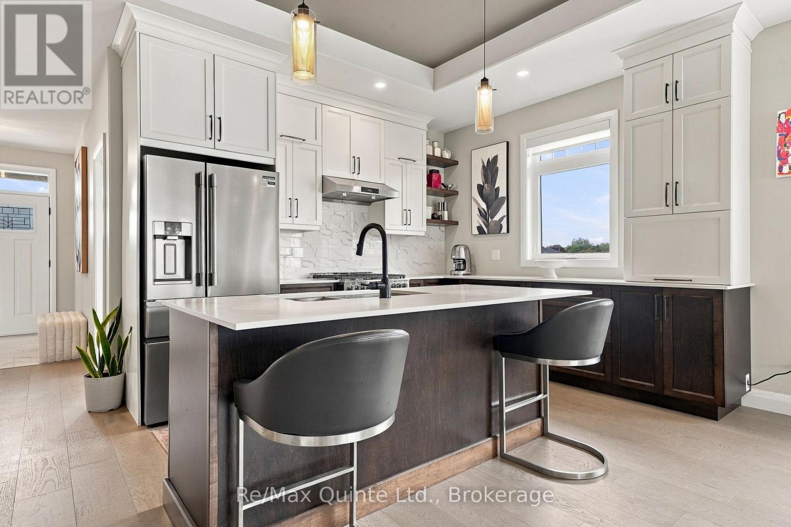 61 Hastings Park Drive, Belleville (Belleville Ward), ON