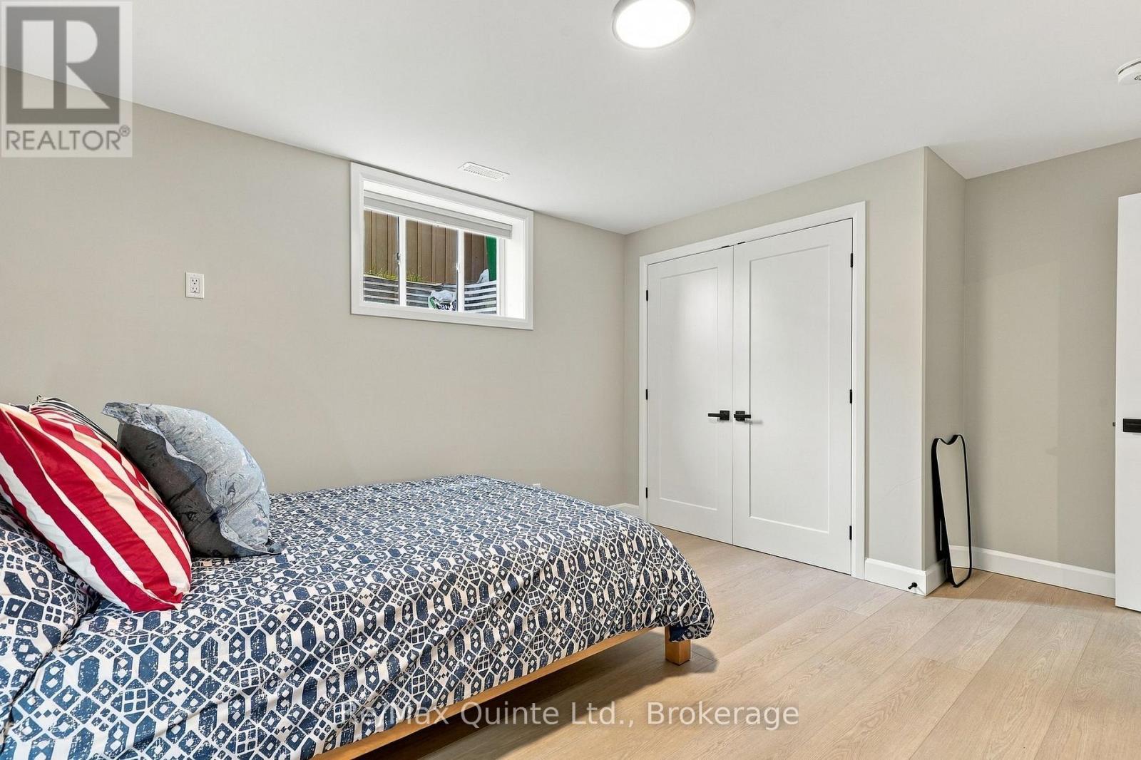 61 Hastings Park Drive, Belleville (Belleville Ward), ON