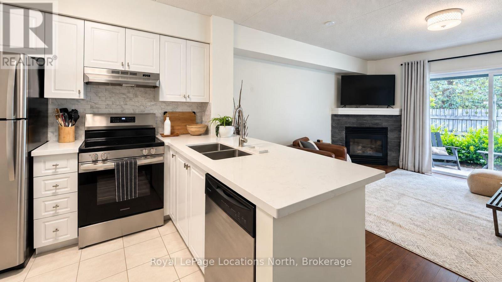 Quartz Counters, Open Concept - 288 Mariners Way, Collingwood, ON