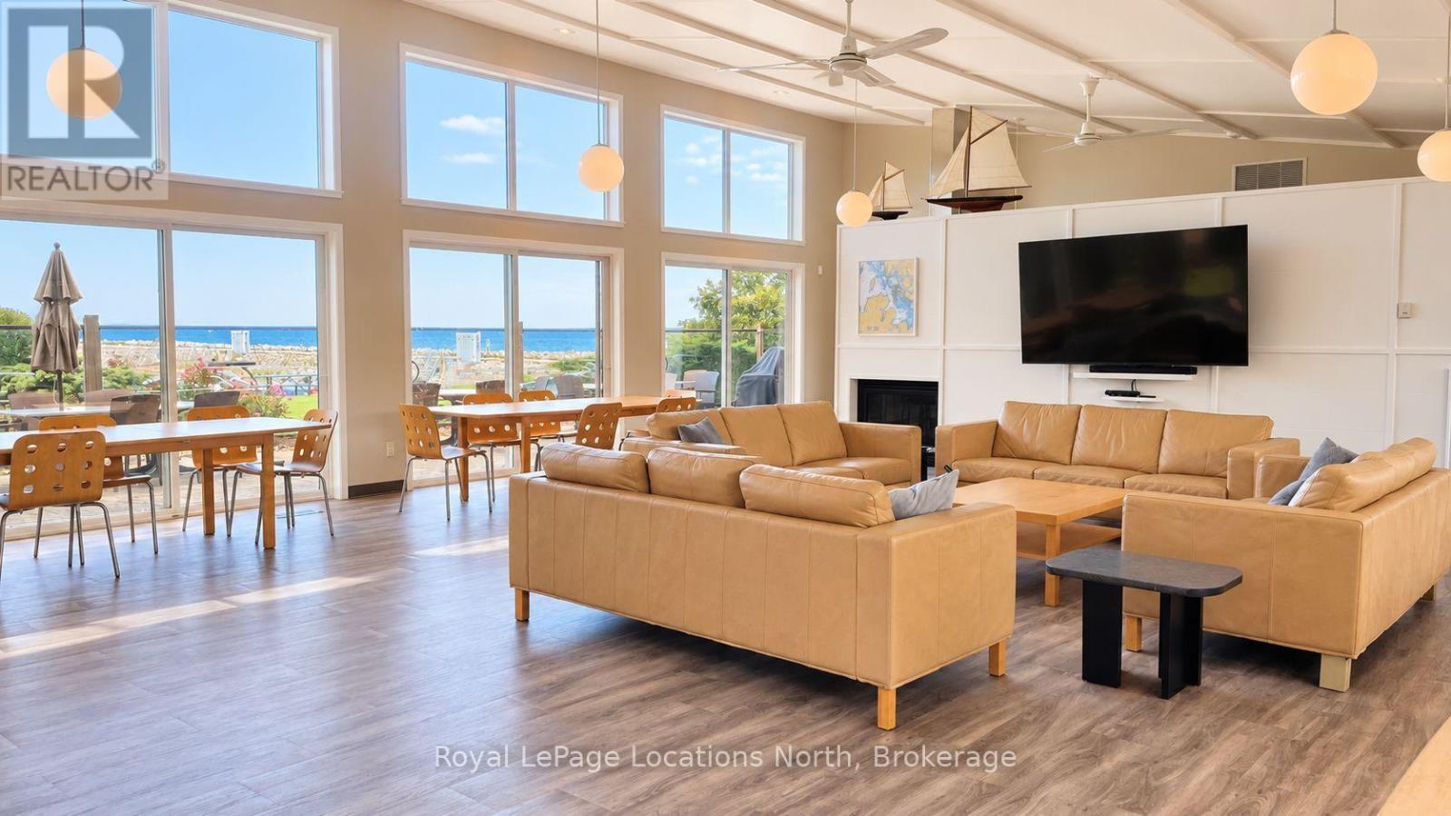 Marina Clubhouse (For Marina Slip Owners only) - 288 Mariners Way, Collingwood, ON
