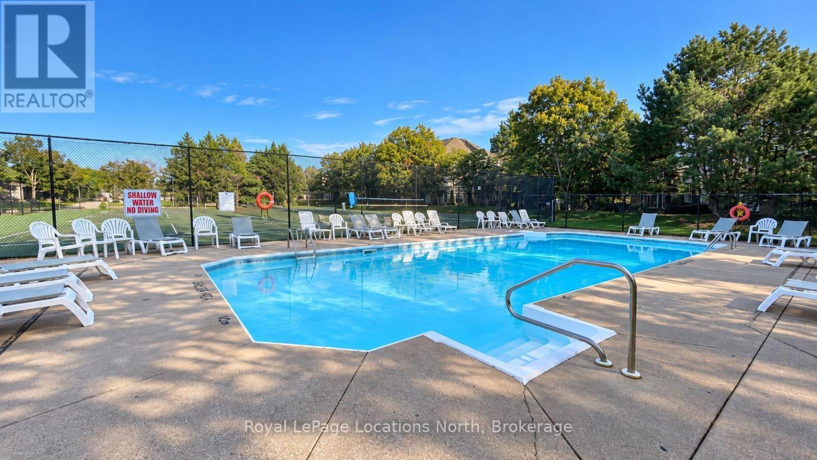 Lighthouse Point - East Pool - 288 Mariners Way, Collingwood, ON