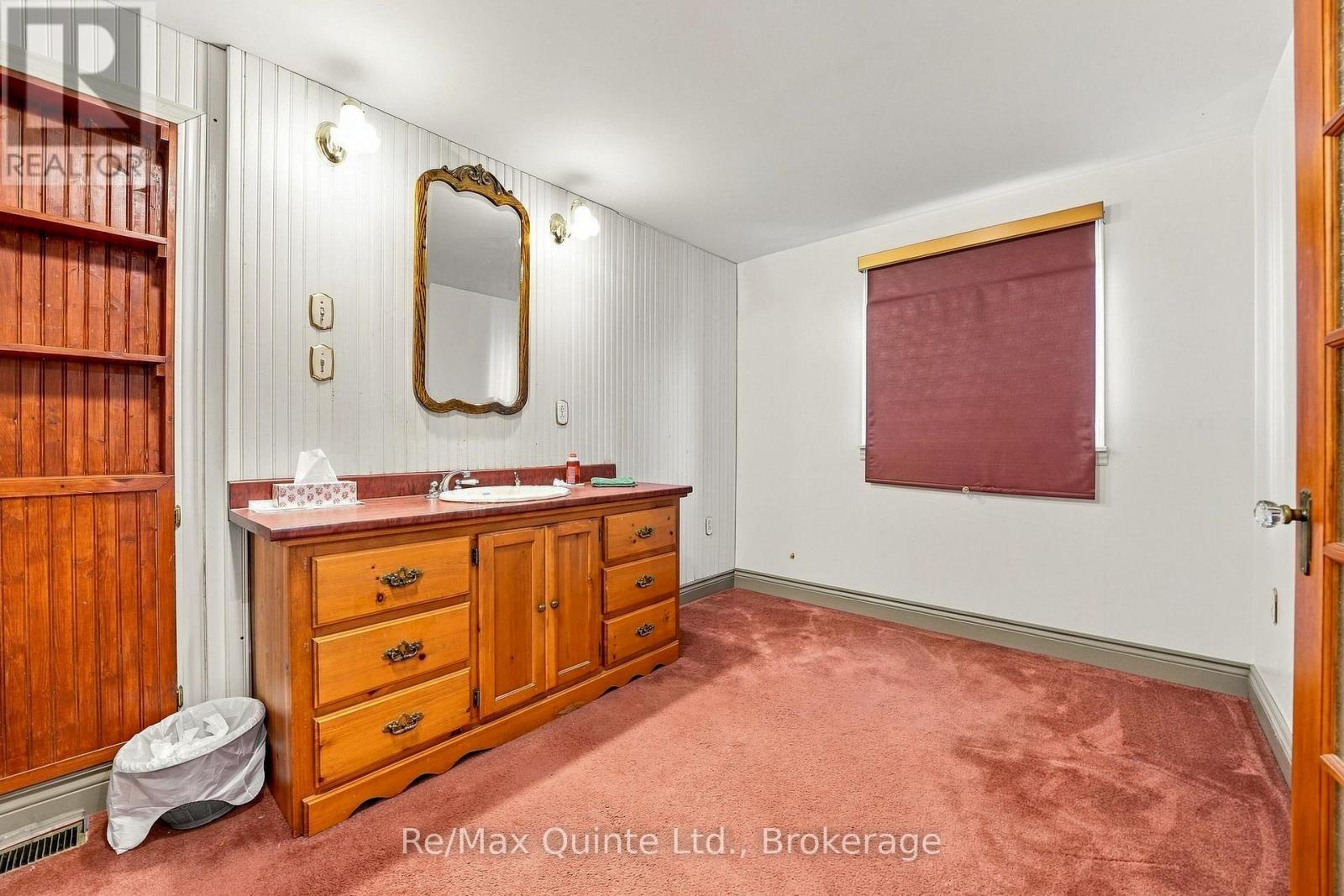 170 Moira Street W, Belleville (Belleville Ward), ON