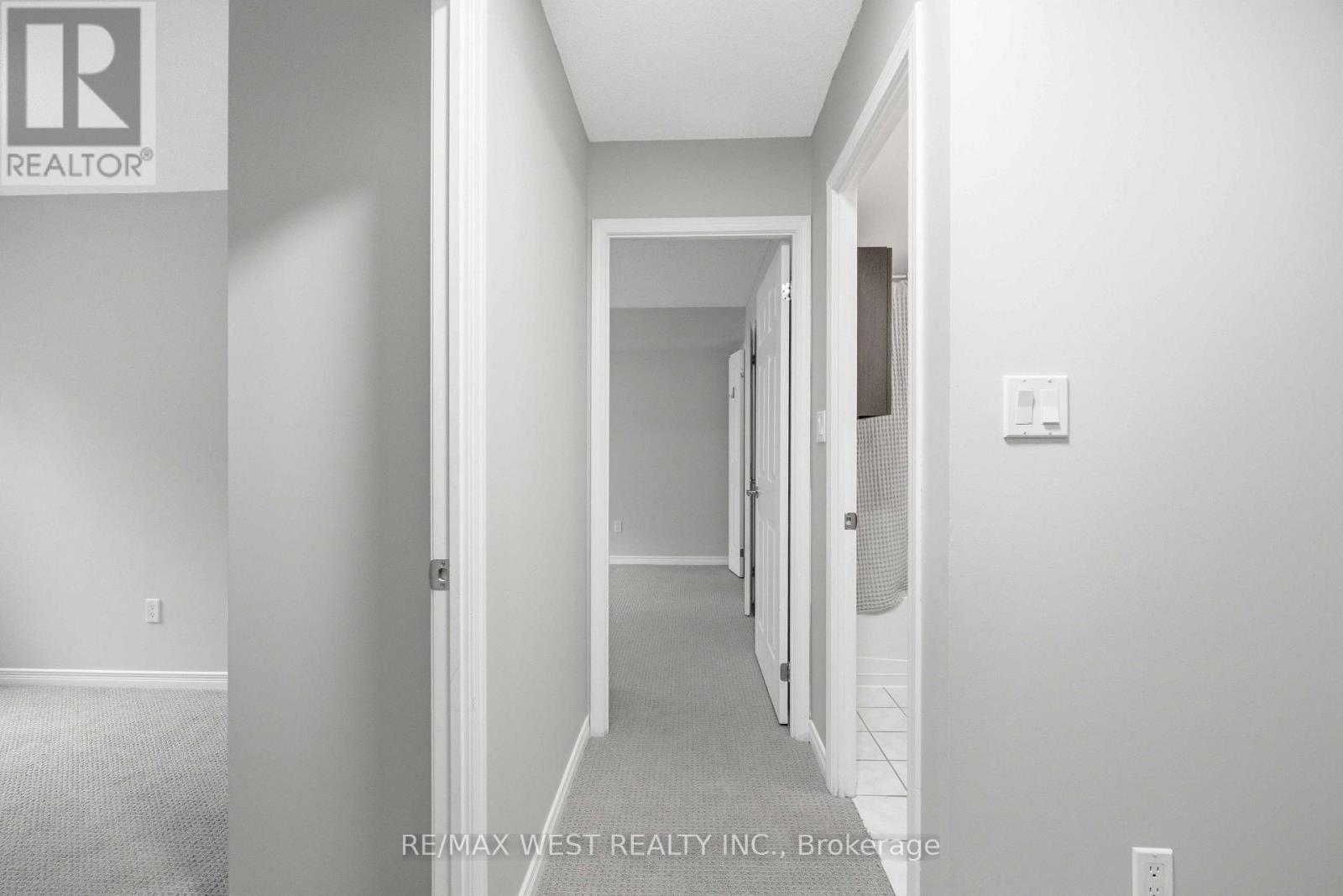 122 - 20 Elsie Lane, Toronto, ON