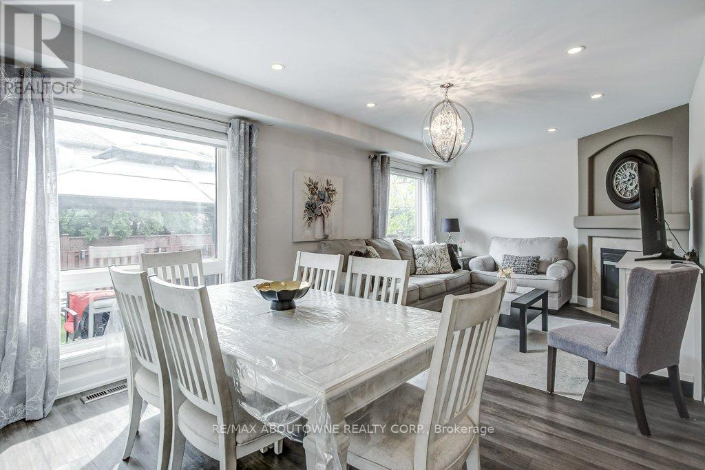 2183 Birchleaf Lane, Burlington, ON