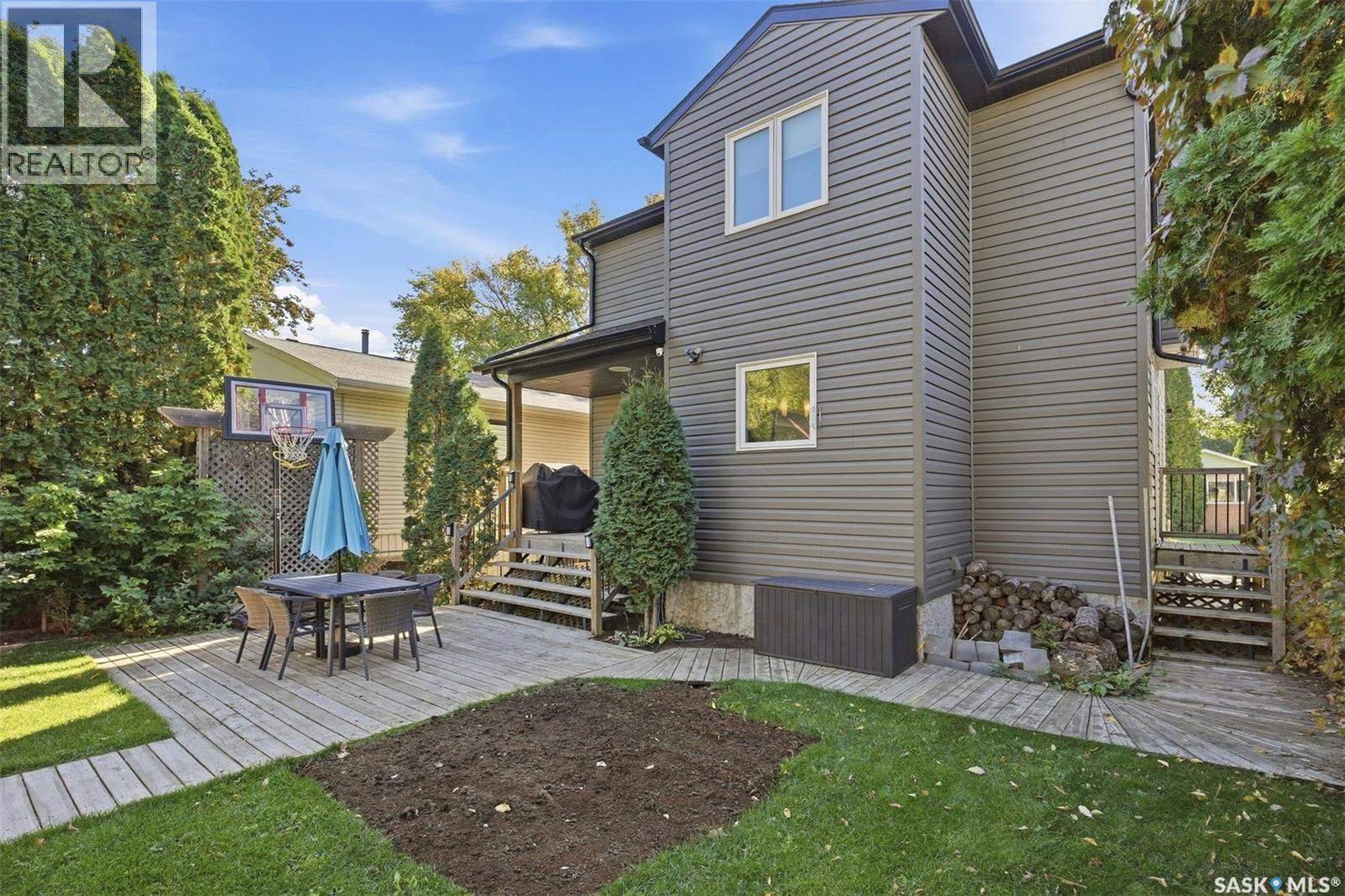 1115 6Th Street E, Saskatoon, SK