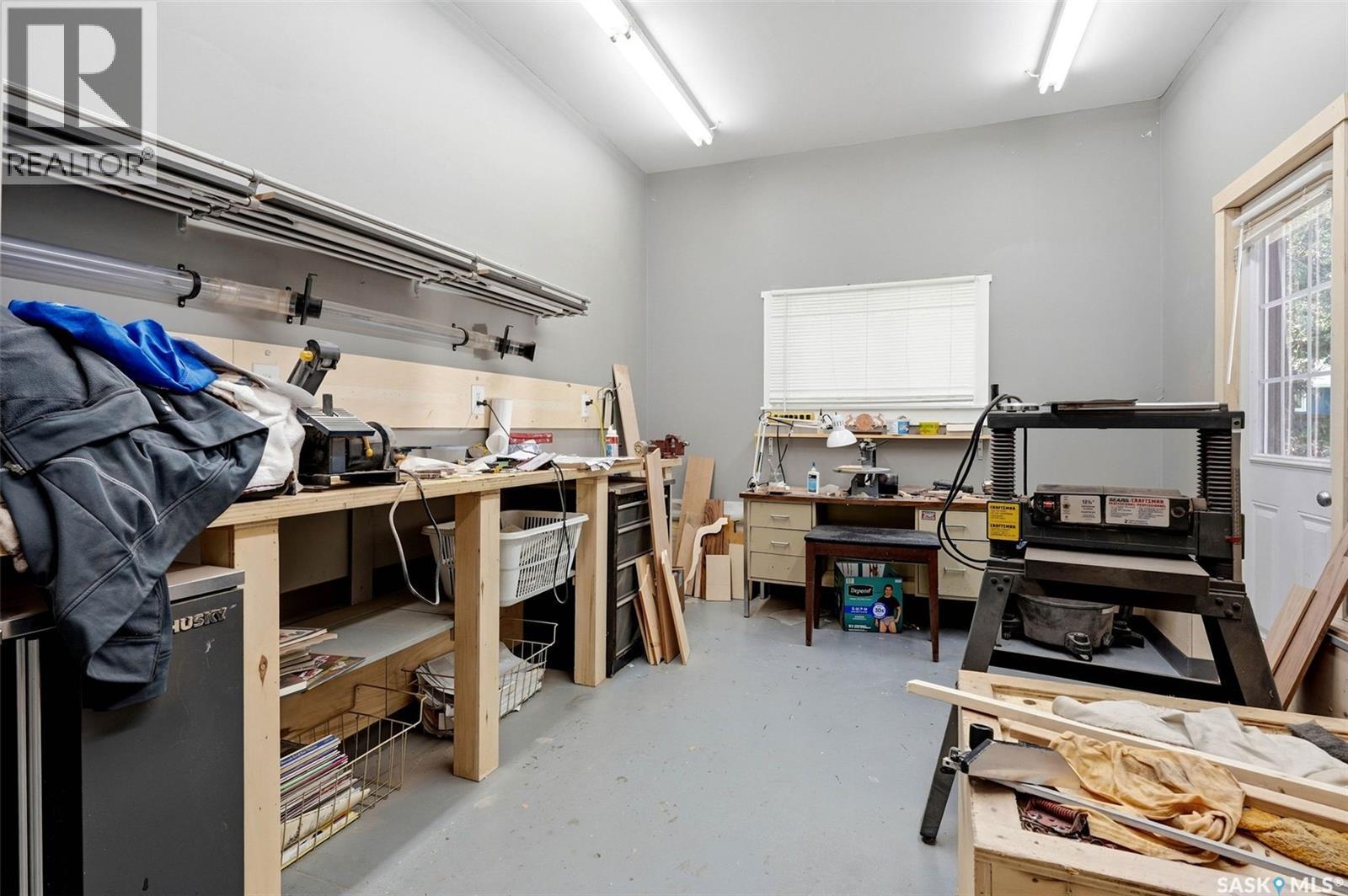 30 Lake Street, Regina, SK