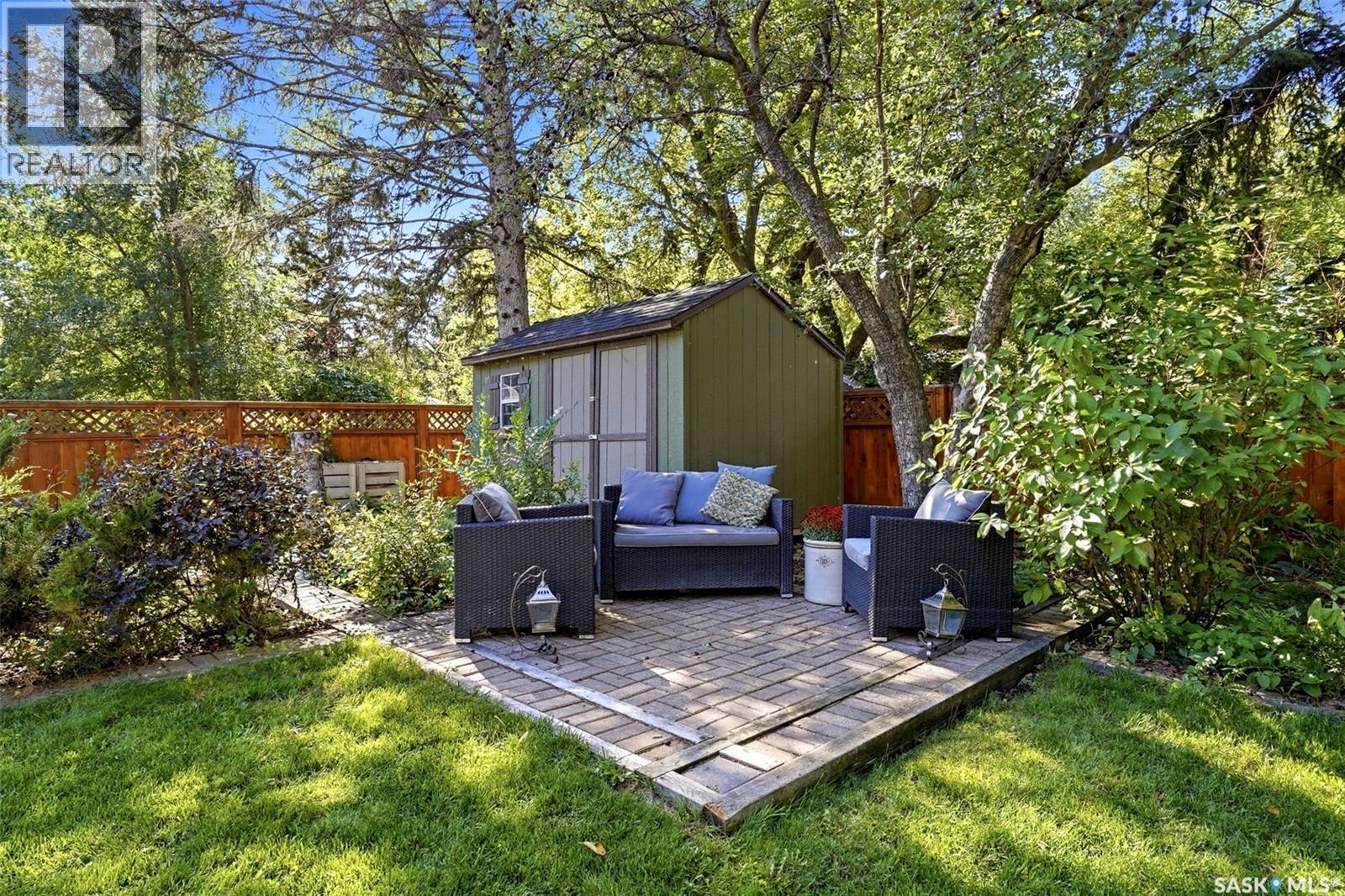 30 Lake Street, Regina, SK