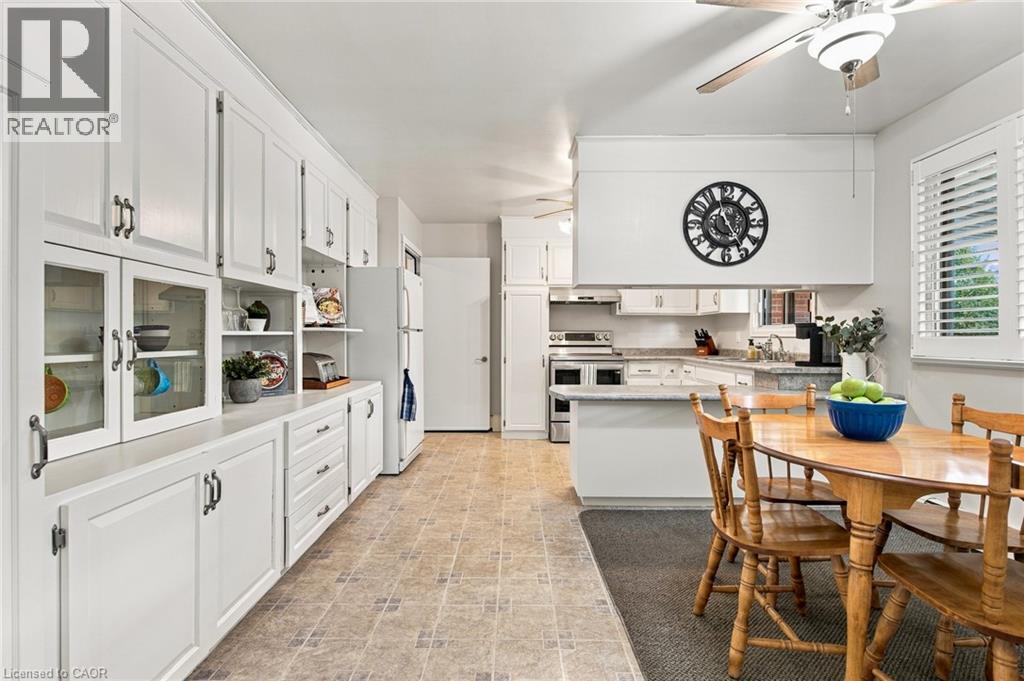 39 Wren Crescent, Kitchener, ON