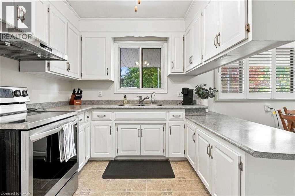 39 Wren Crescent, Kitchener, ON