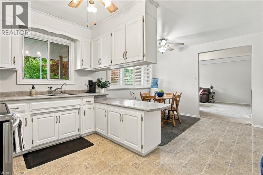 39 Wren Crescent, Kitchener, ON