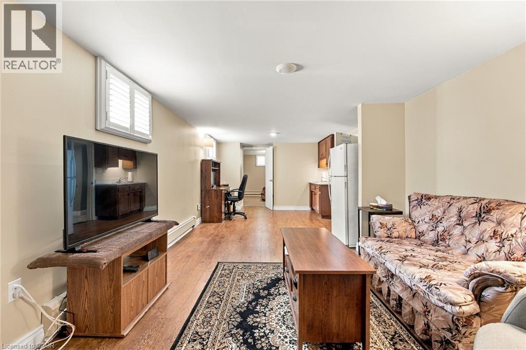 39 Wren Crescent, Kitchener, ON
