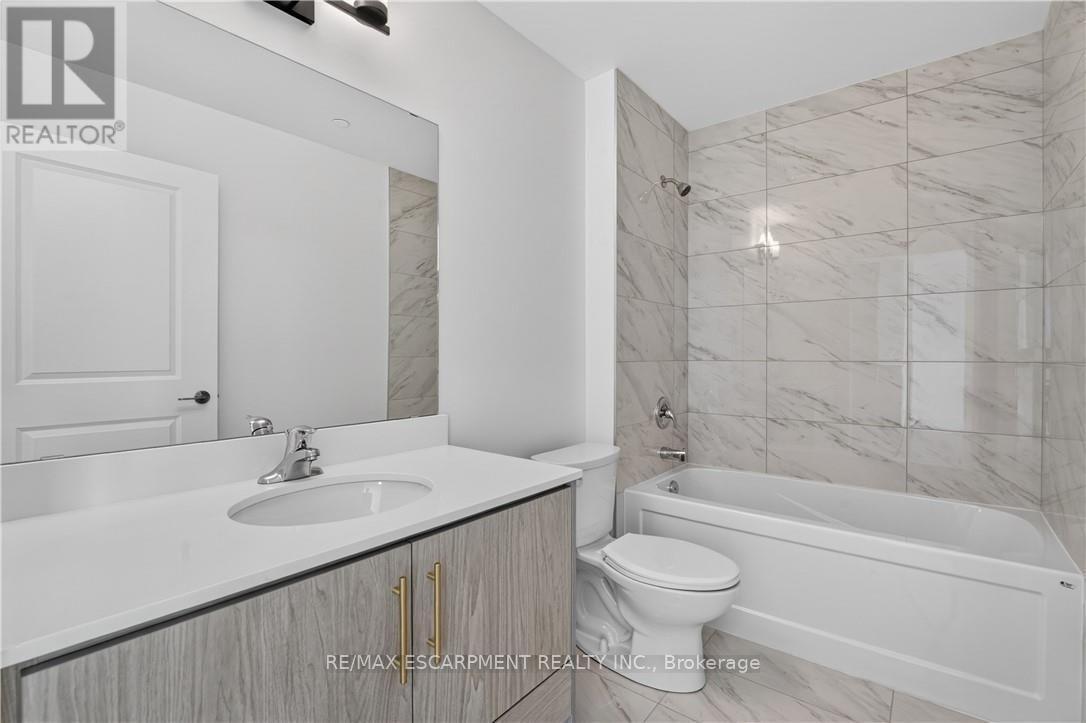 427 - 461 Green Road, Hamilton, ON
