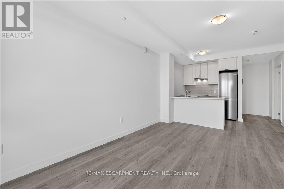 809 - 461 Green Road, Hamilton, ON