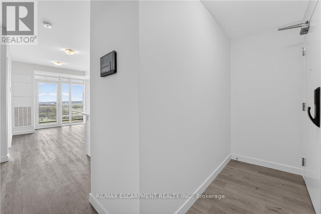 809 - 461 Green Road, Hamilton, ON