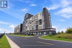 801 - 550 NORTH SERVICE ROAD Grimsby, ON L3M 0H9
