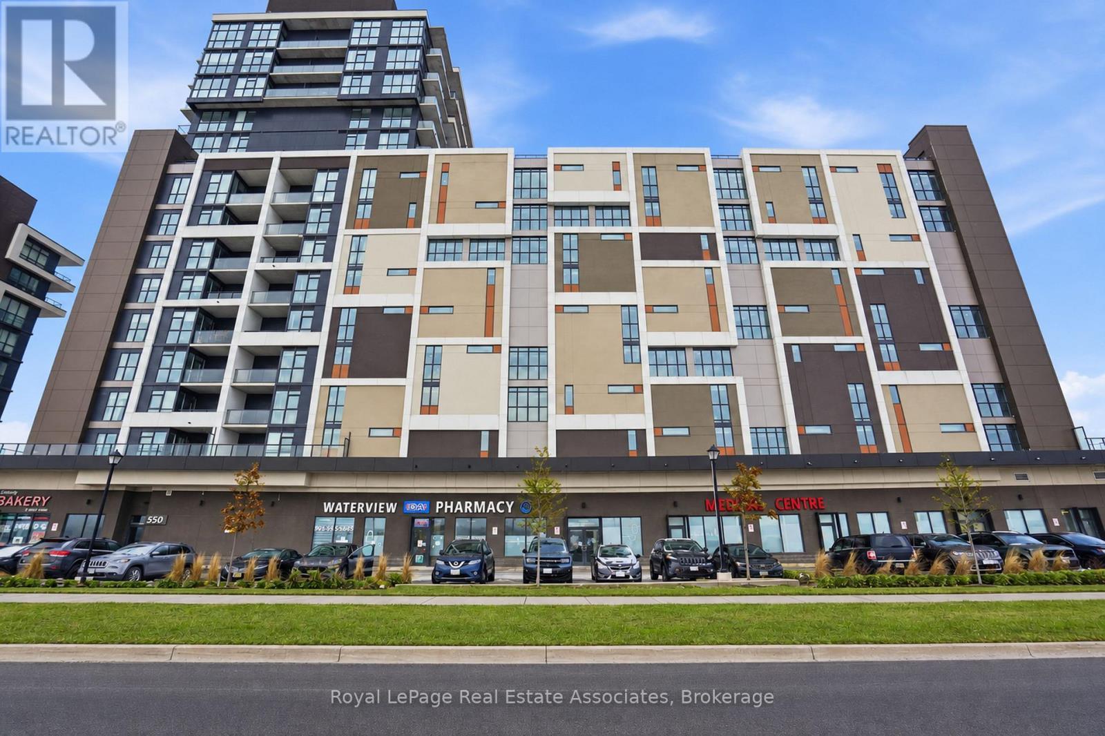 801 - 550 North Service Road, Grimsby, ON