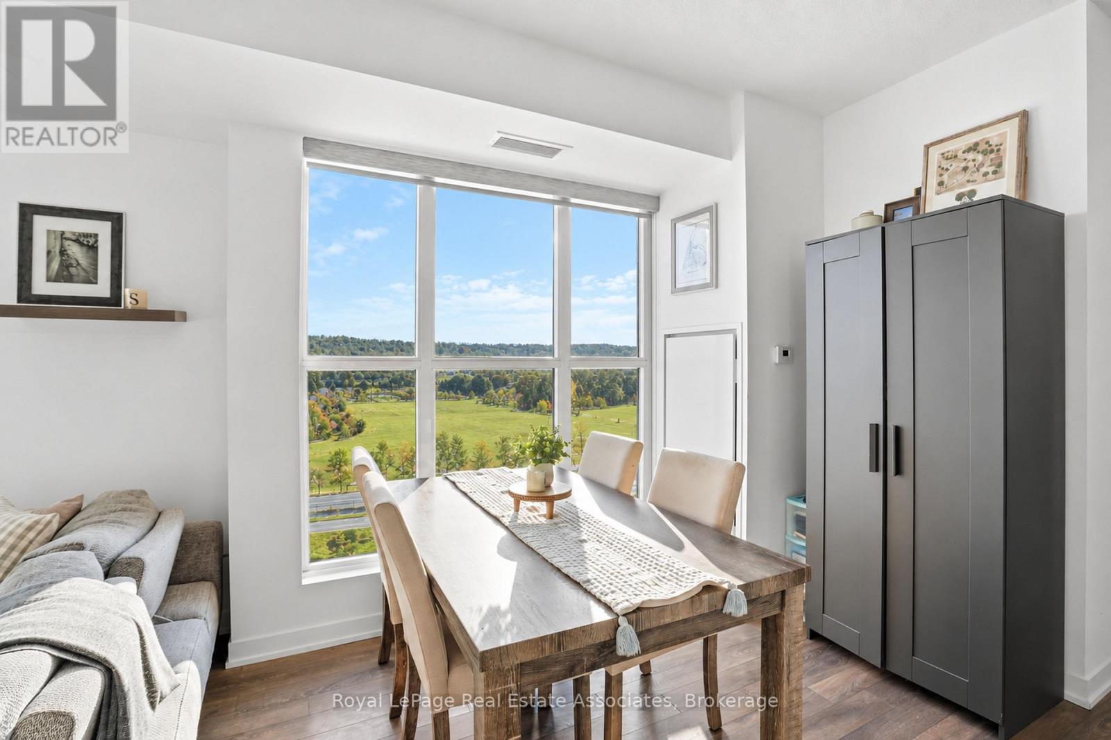 801 - 550 North Service Road, Grimsby, ON