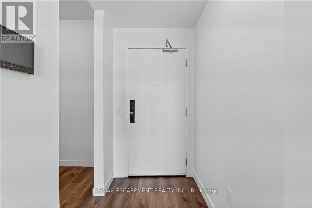 606 - 461 Green Road, Hamilton, ON