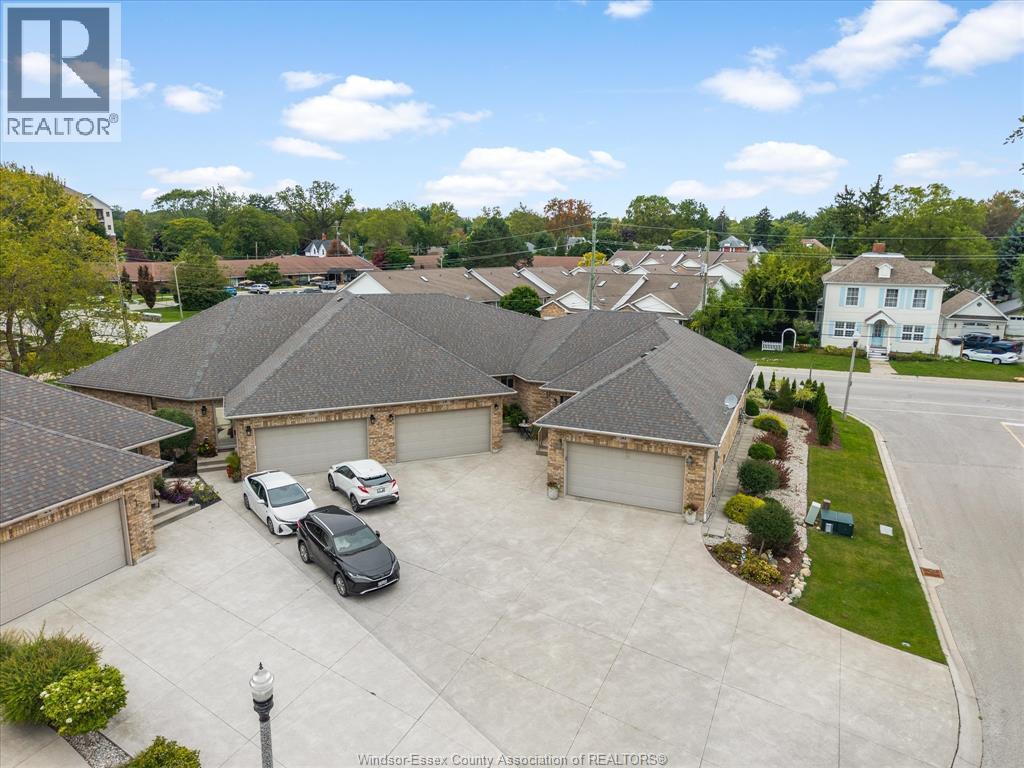 28 Mettawas Lane, Kingsville, ON
