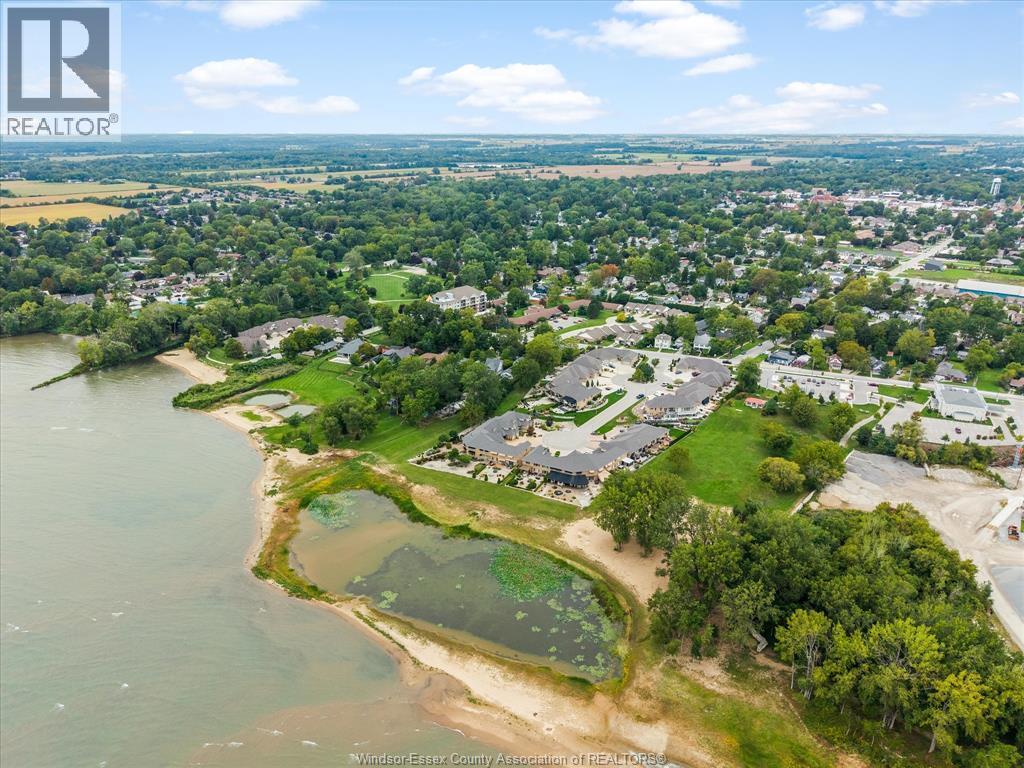 28 Mettawas Lane, Kingsville, ON
