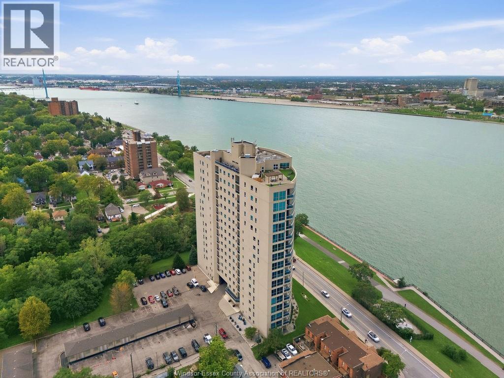 1225 Riverside Drive Unit# 801, Windsor, ON