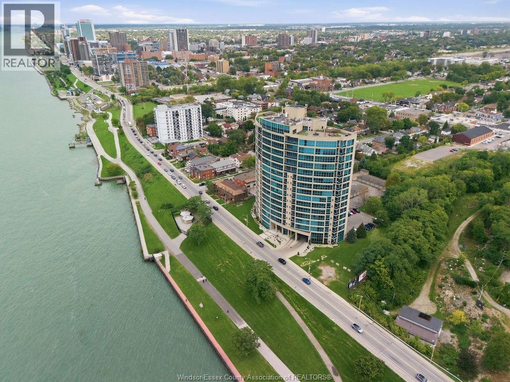 1225 Riverside Drive Unit# 801, Windsor, ON