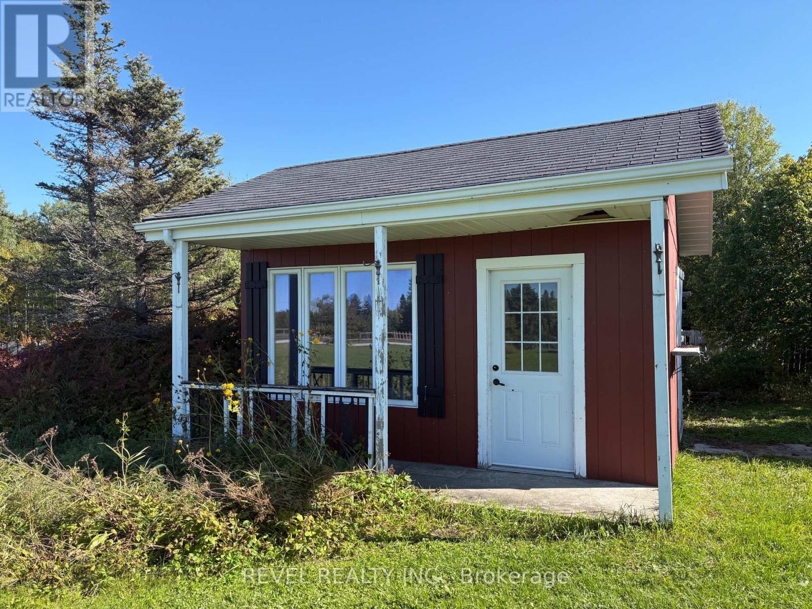 1198 Nahma Road, Cochrane, ON