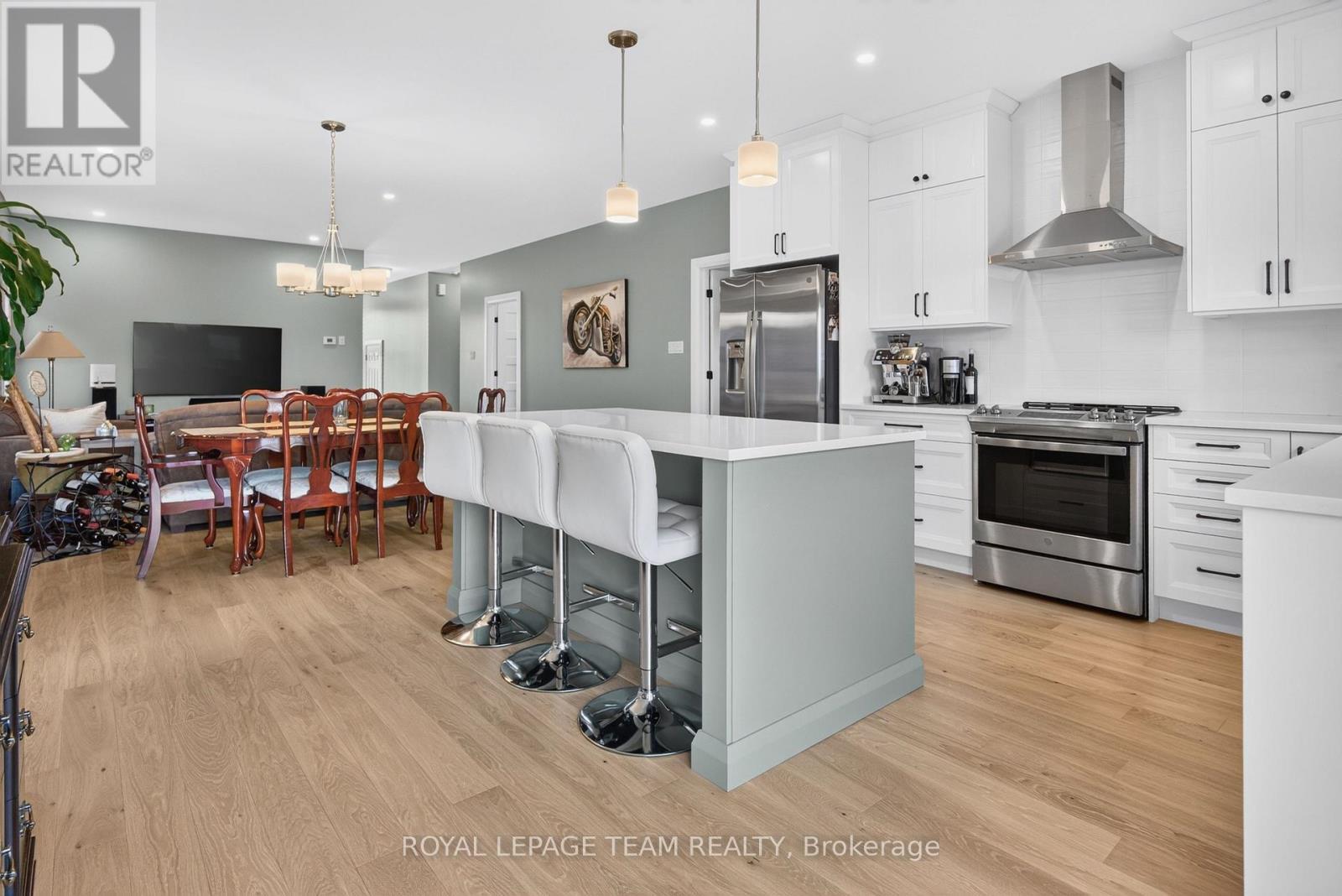 816 Namur Street, Russell, ON