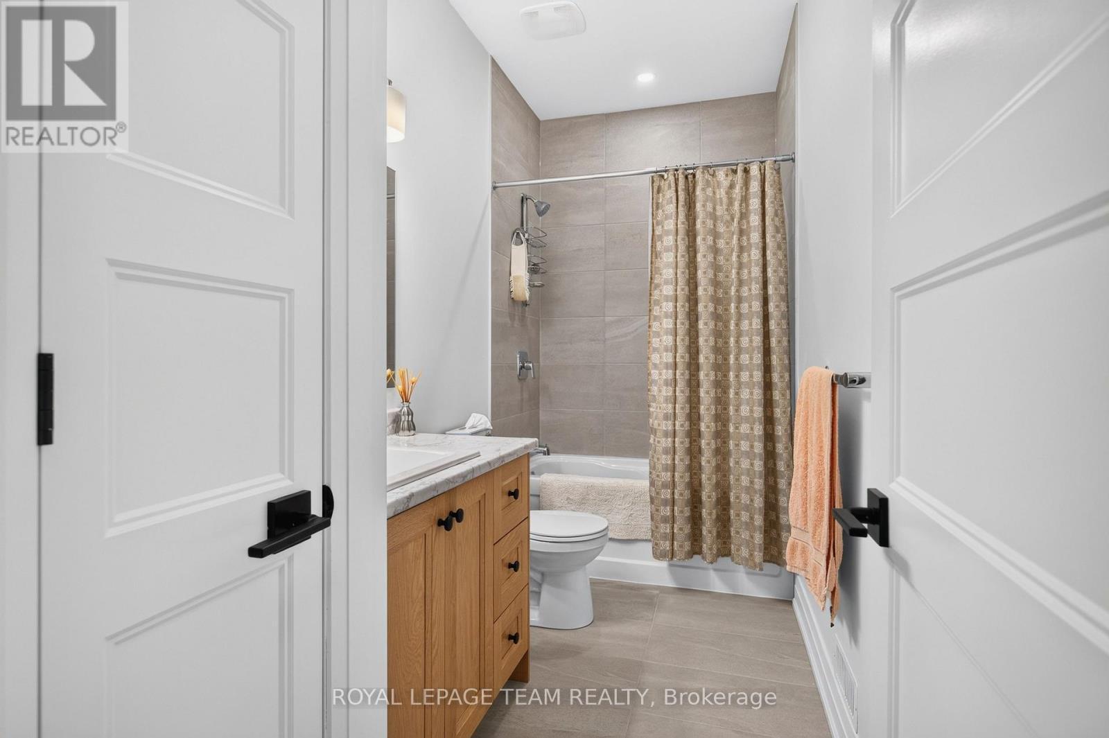 816 Namur Street, Russell, ON