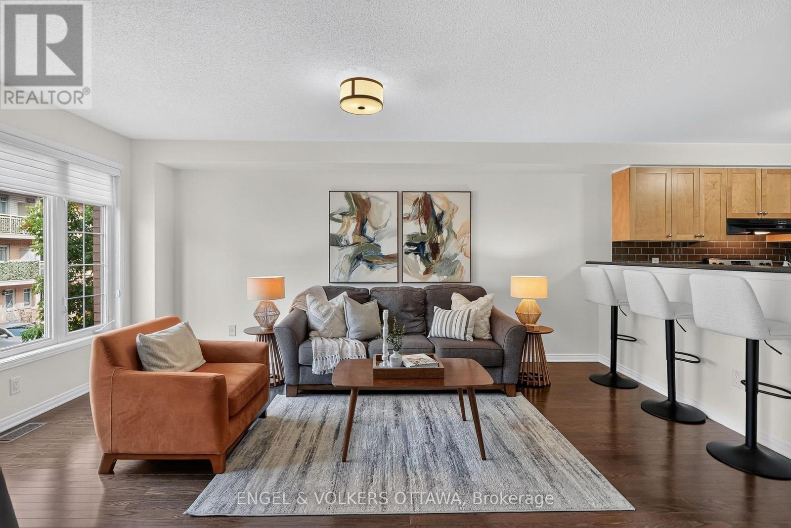 121 Quito Private, Ottawa, ON
