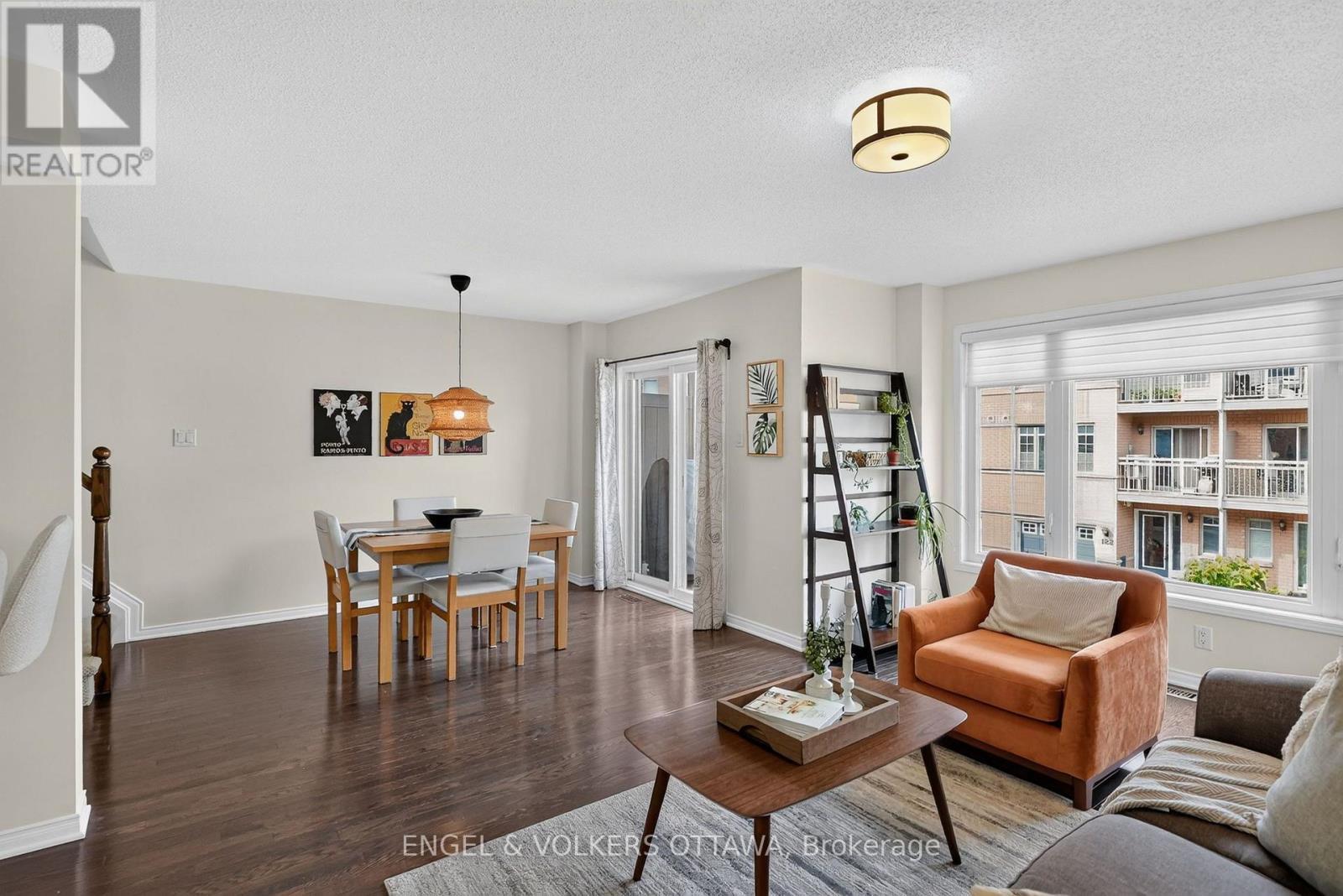 121 Quito Private, Ottawa, ON