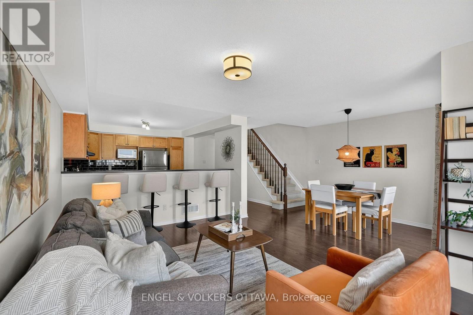 121 Quito Private, Ottawa, ON