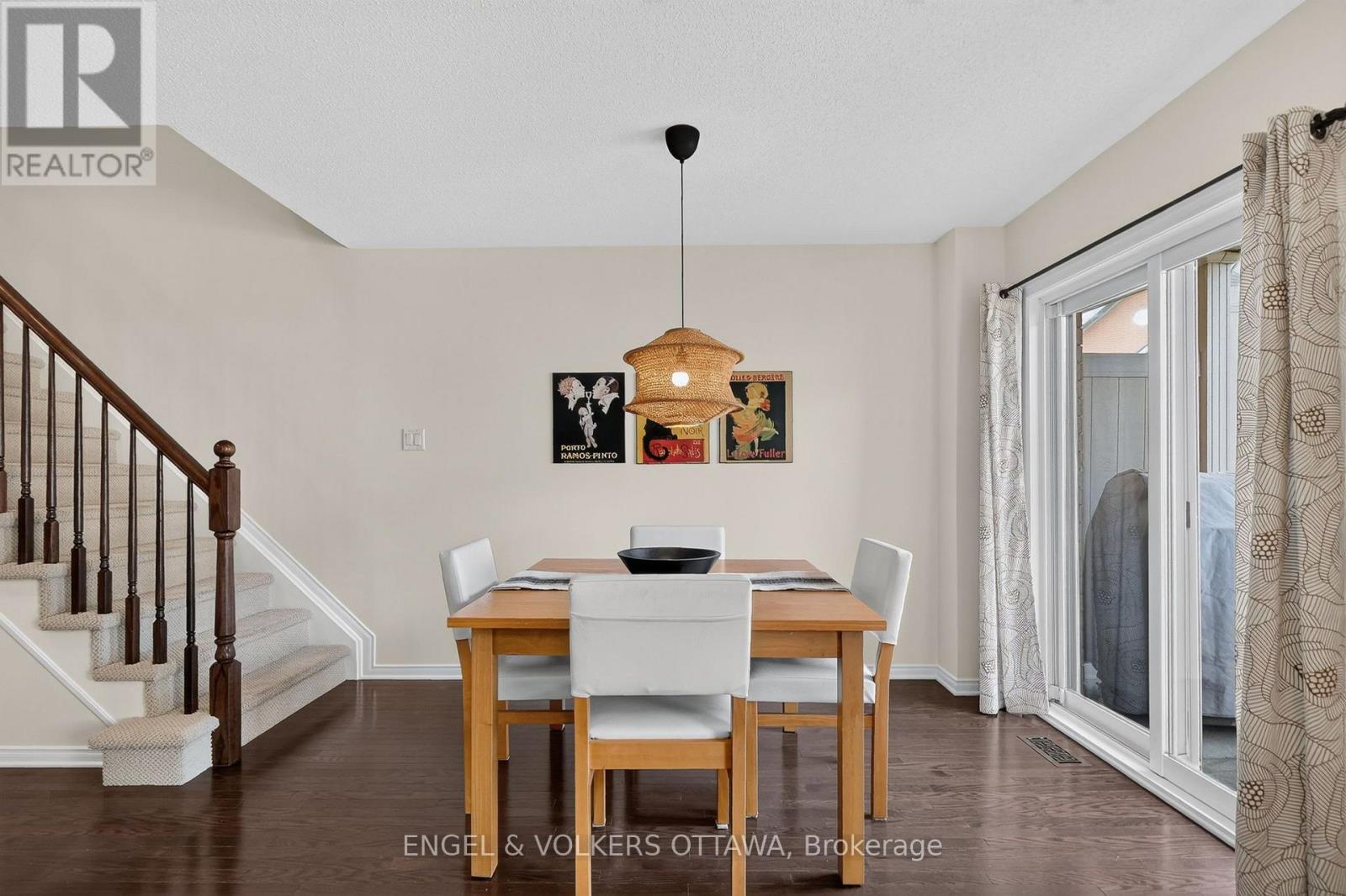 121 Quito Private, Ottawa, ON