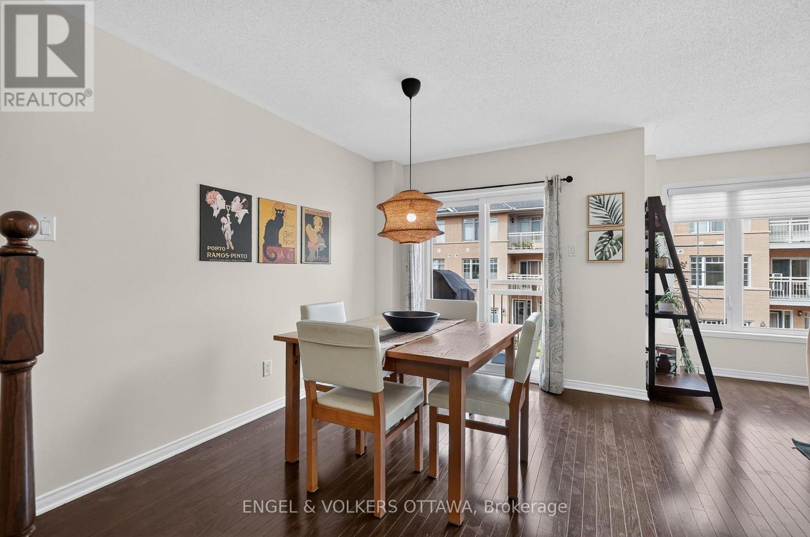 121 Quito Private, Ottawa, ON