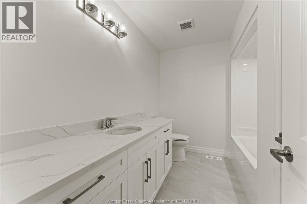 3225 Tullio Drive, Lasalle, ON