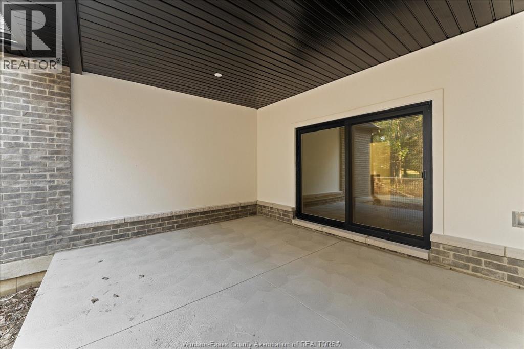 3225 Tullio Drive, Lasalle, ON
