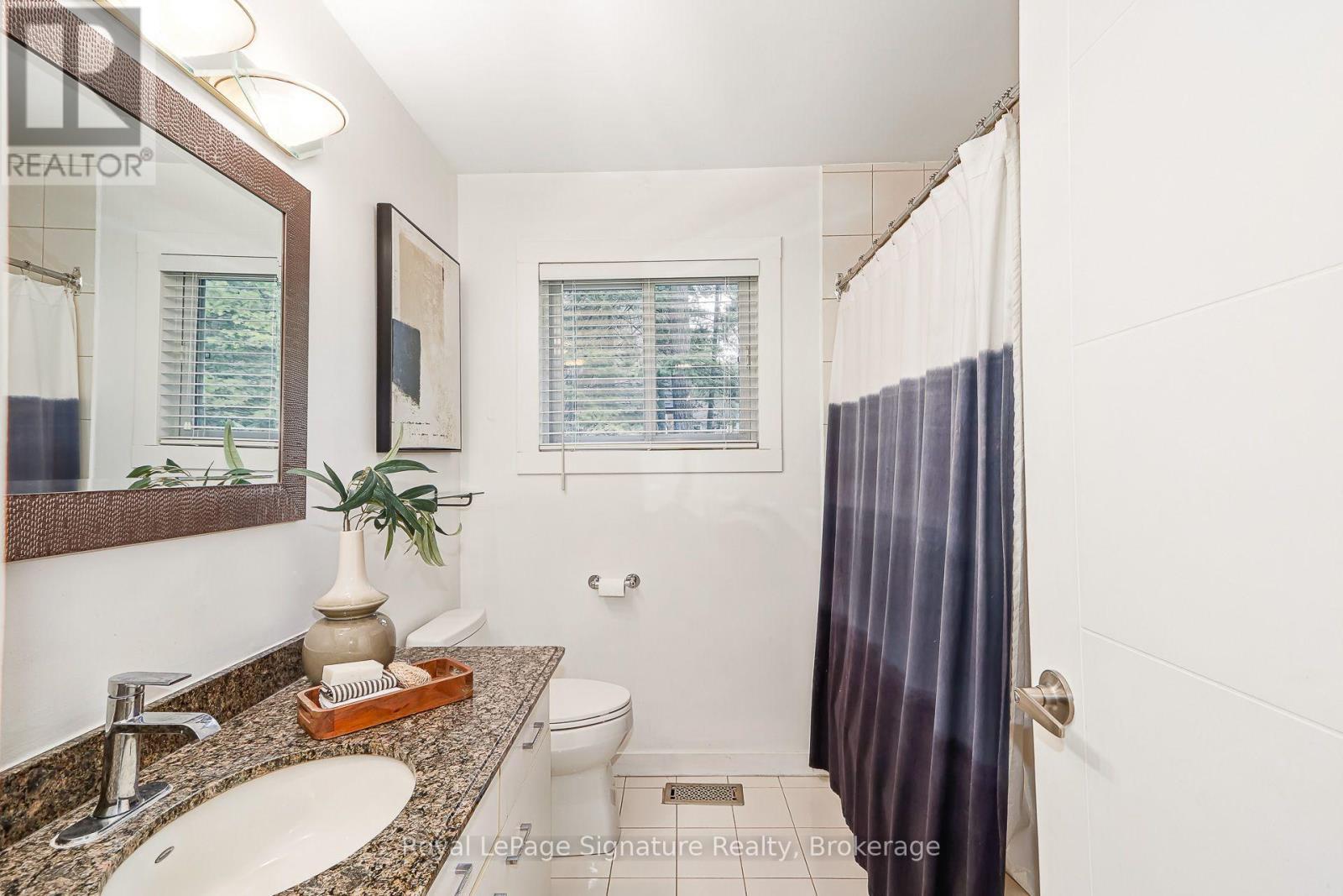 40 51St Street N, Wasaga Beach, ON