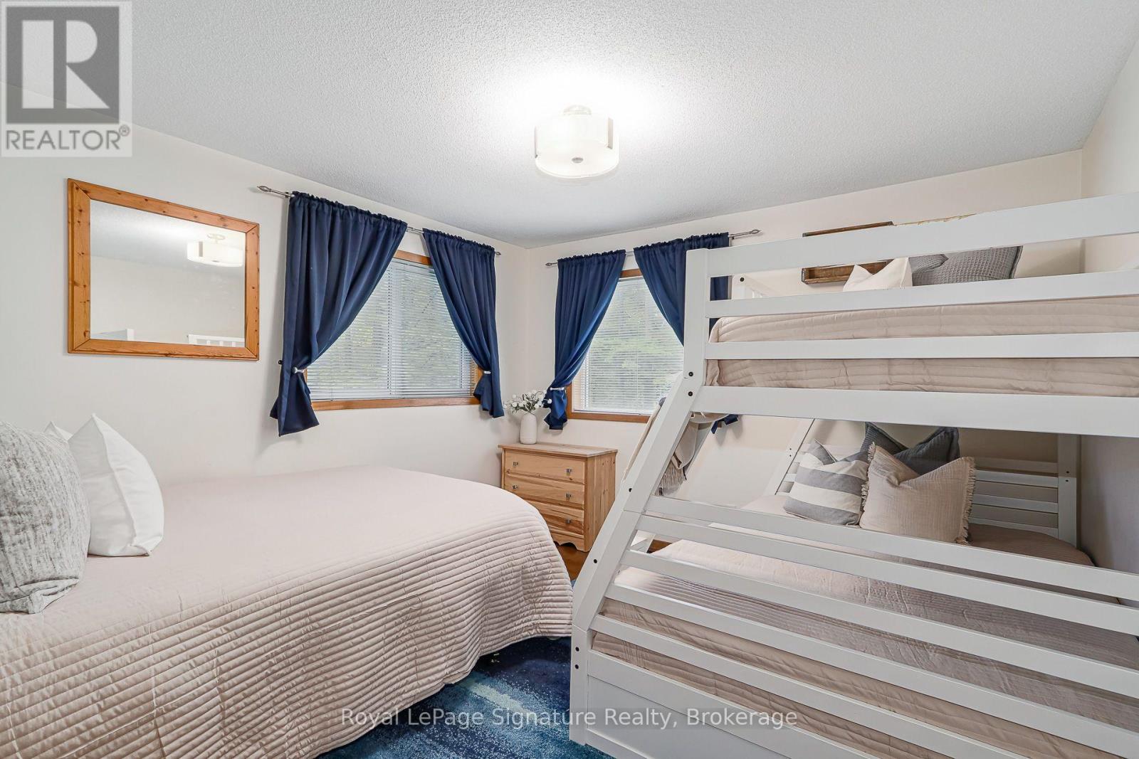 40 51St Street N, Wasaga Beach, ON