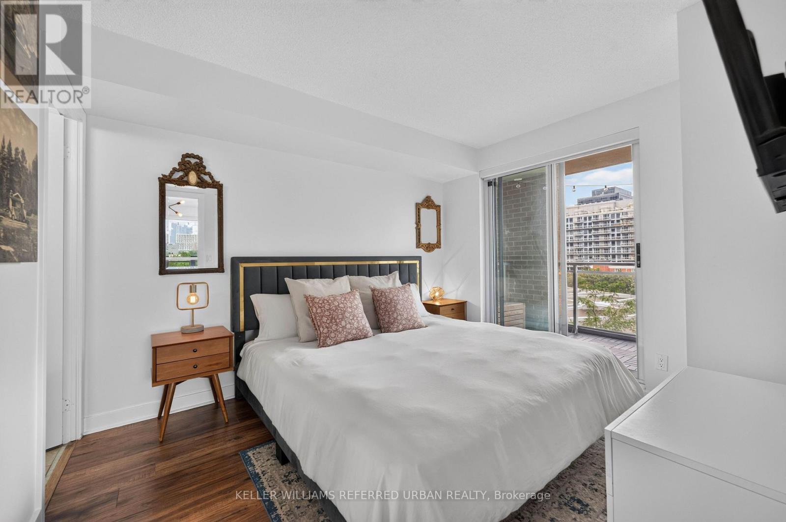 304 - 80 Western Battery Road, Toronto, ON