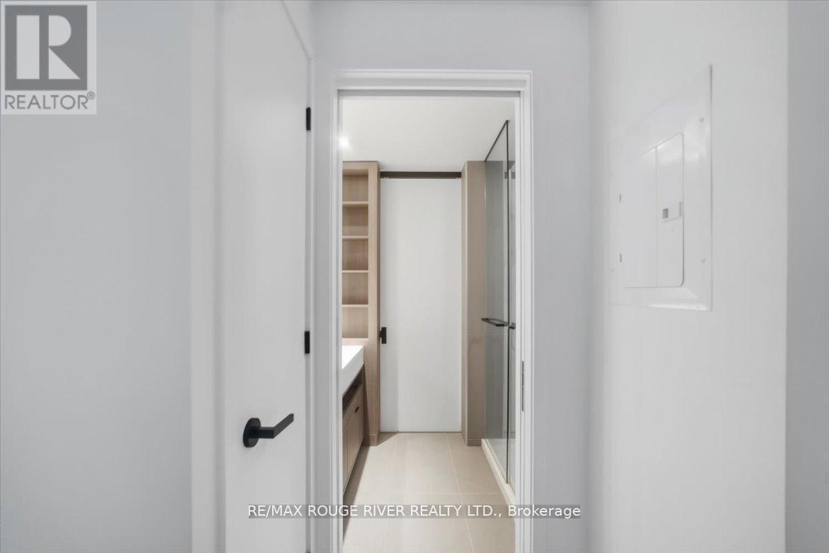 3808 - 55 Charles Street E, Toronto, ON
