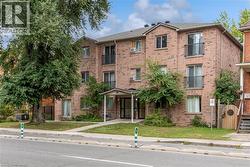 28 VICTORIA Avenue N Unit# 311 Hamilton, ON L8L 5E1