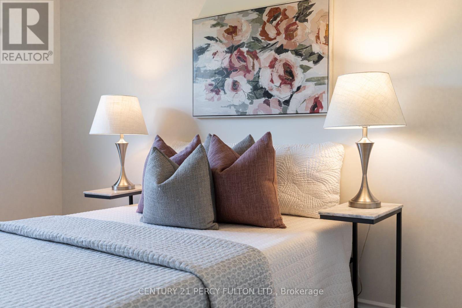 33 Lorna Rae Boulevard, Toronto, ON