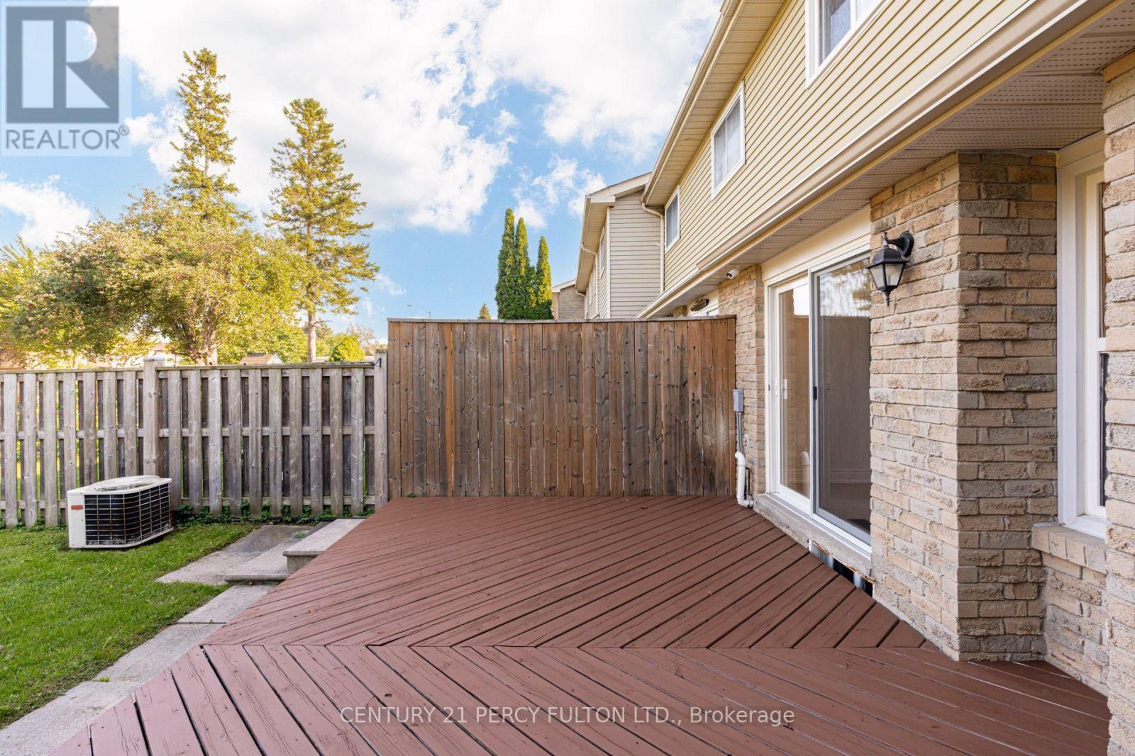 33 Lorna Rae Boulevard, Toronto, ON