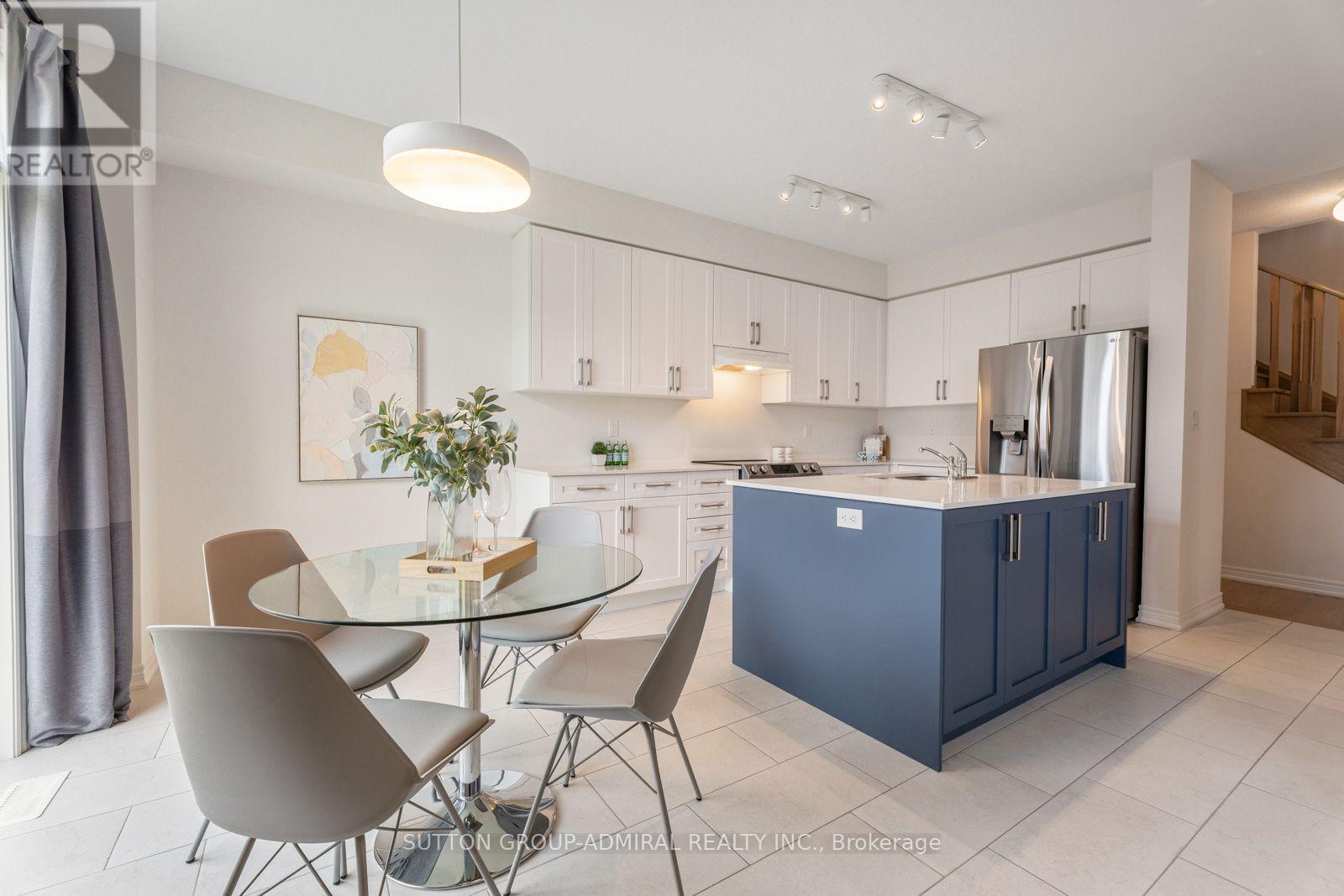 7 Priory Drive, Whitby, ON