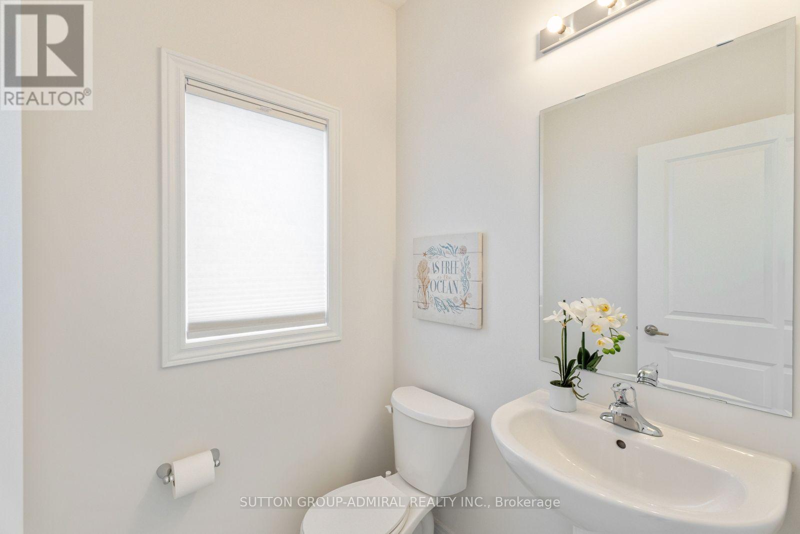 7 Priory Drive, Whitby, ON