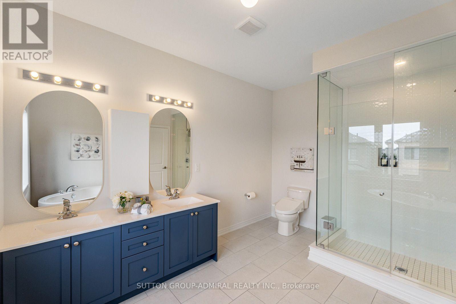 7 Priory Drive, Whitby, ON