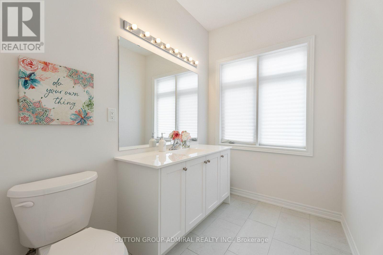 7 Priory Drive, Whitby, ON