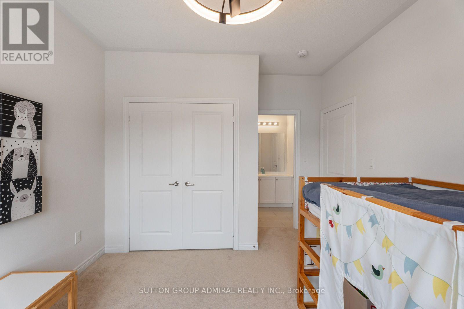 7 Priory Drive, Whitby, ON